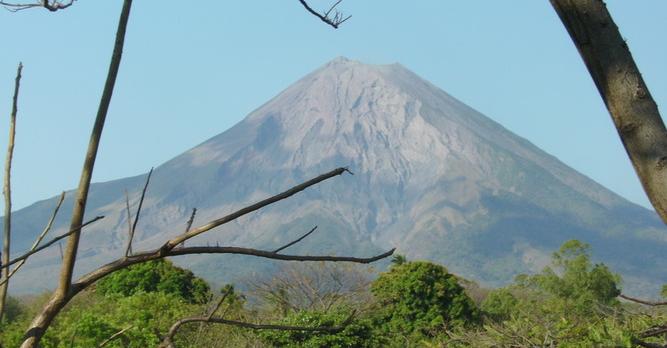 Voyage sur-mesure, Voyage en petit groupe au Nicaragua