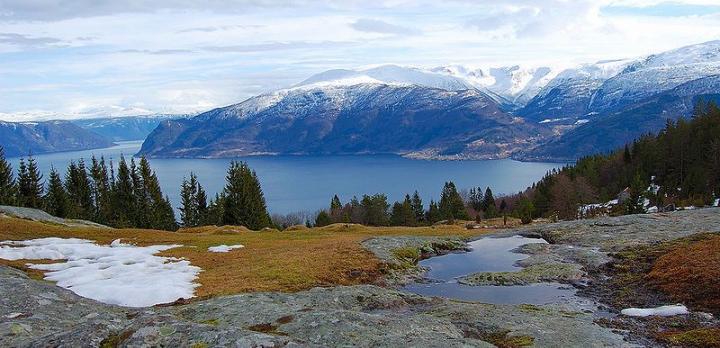 Voyage sur-mesure, Autotour à travers les fjords de Norvège