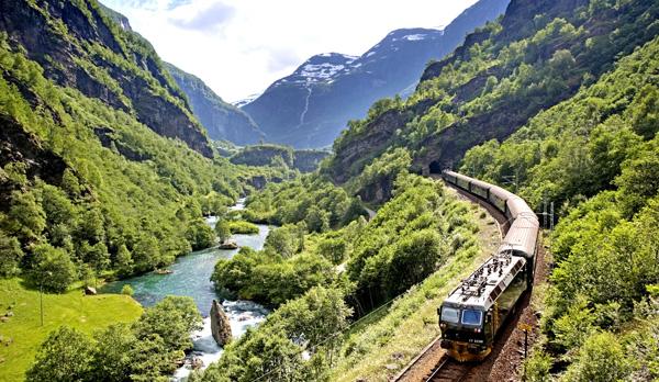 Voyage sur-mesure, Flåm